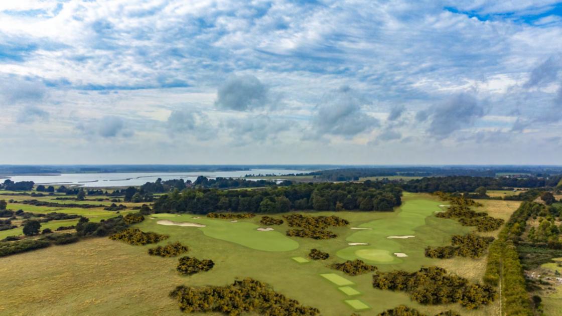19+ Suffolk County Golf Courses