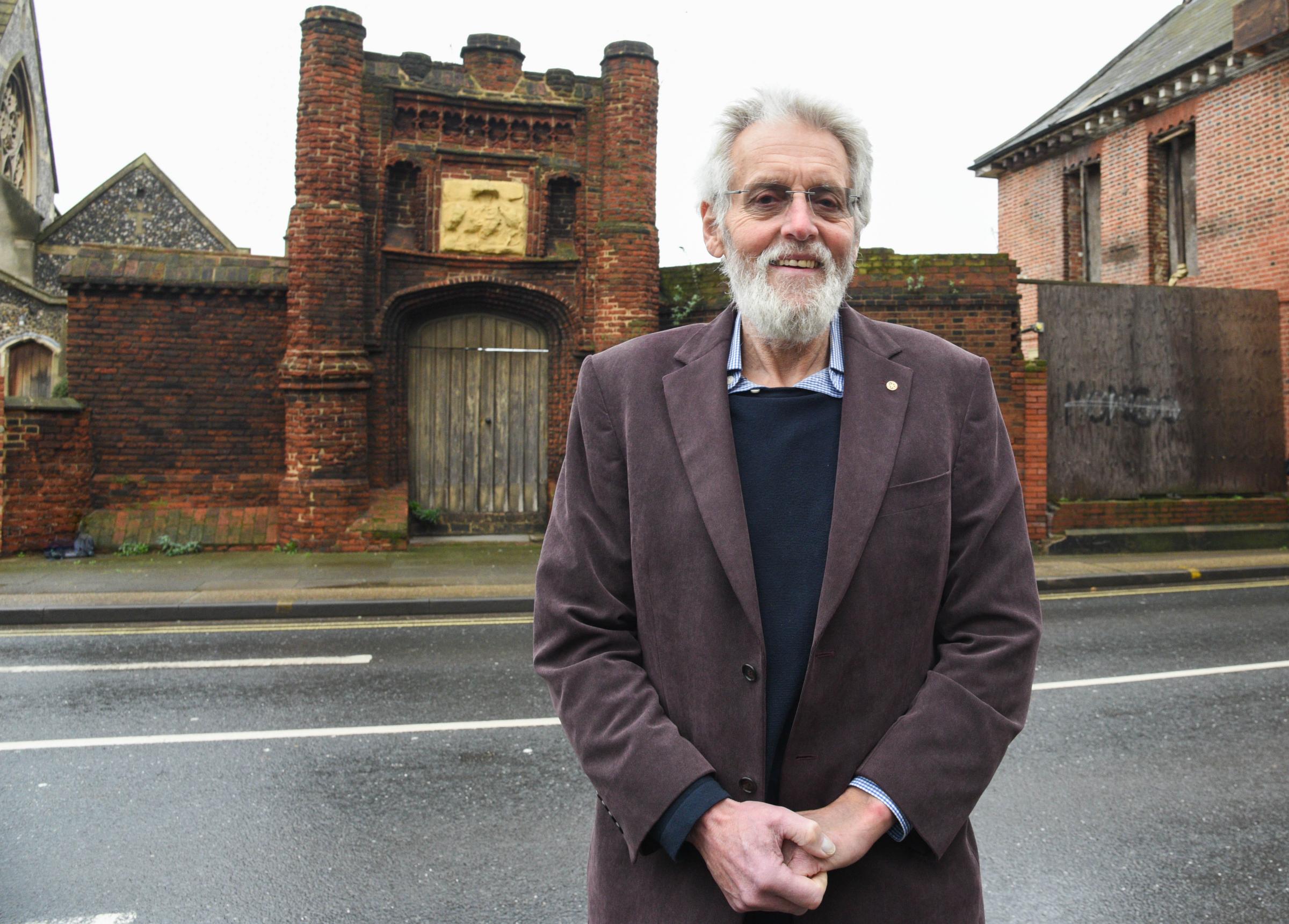 How old is Wolsey's Gate, Ipswich, and why was it built? | East Anglian Daily Times - Vimarsana News