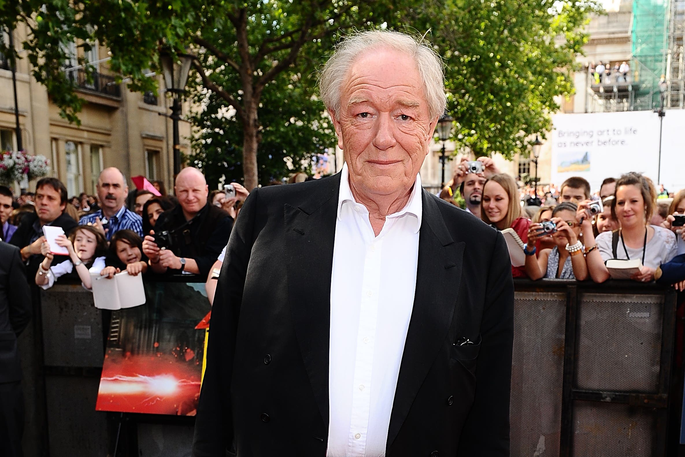 JK Rowling and Daniel Radcliffe lead tributes to Harry Potter star Michael Gambon - Vimarsana News