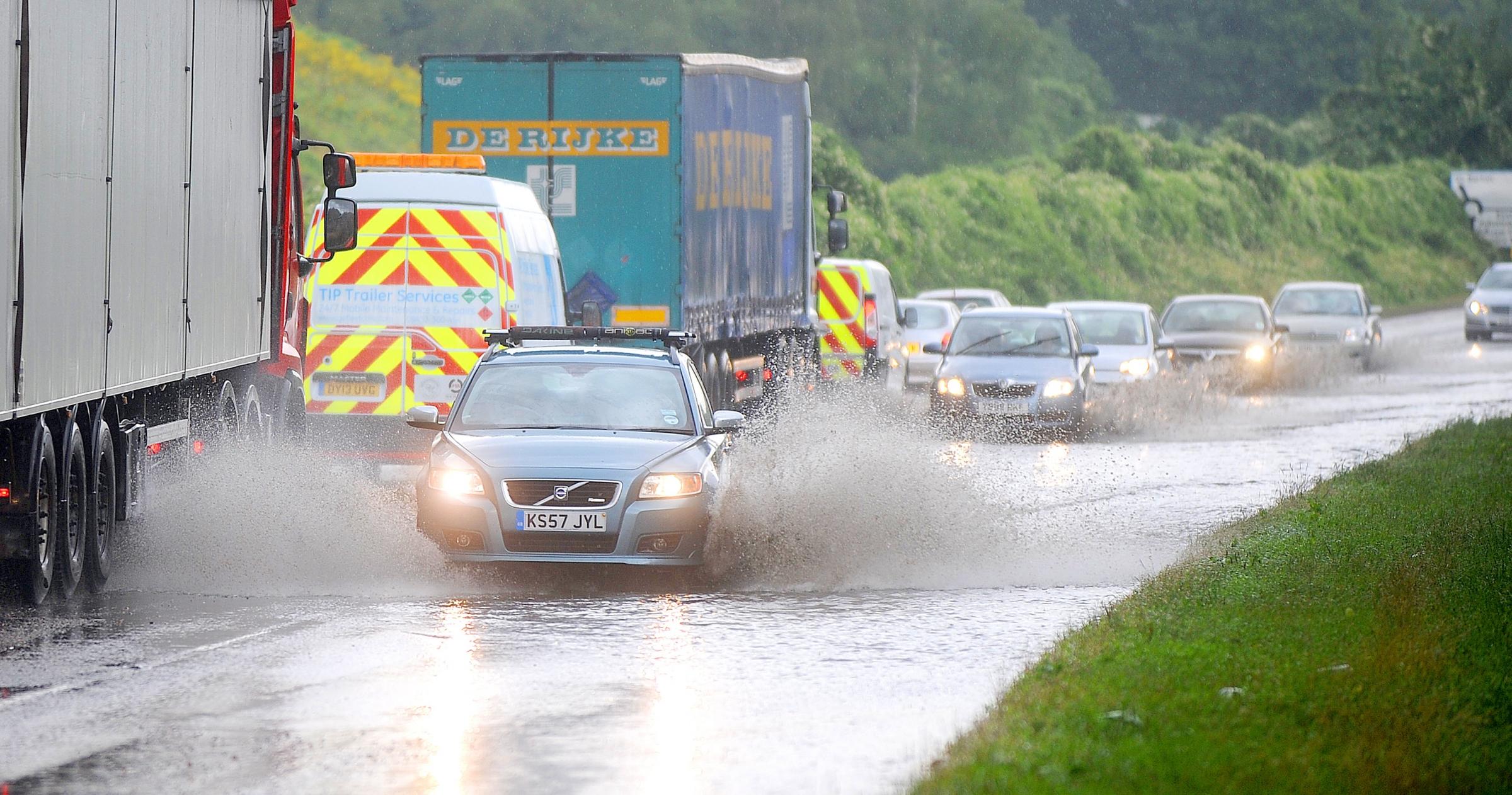 Environment Agency issues five flood alerts for Suffolk | East Anglian Daily Times - Vimarsana News