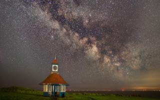 Incredible picture of the Milky Way captured over Frinton